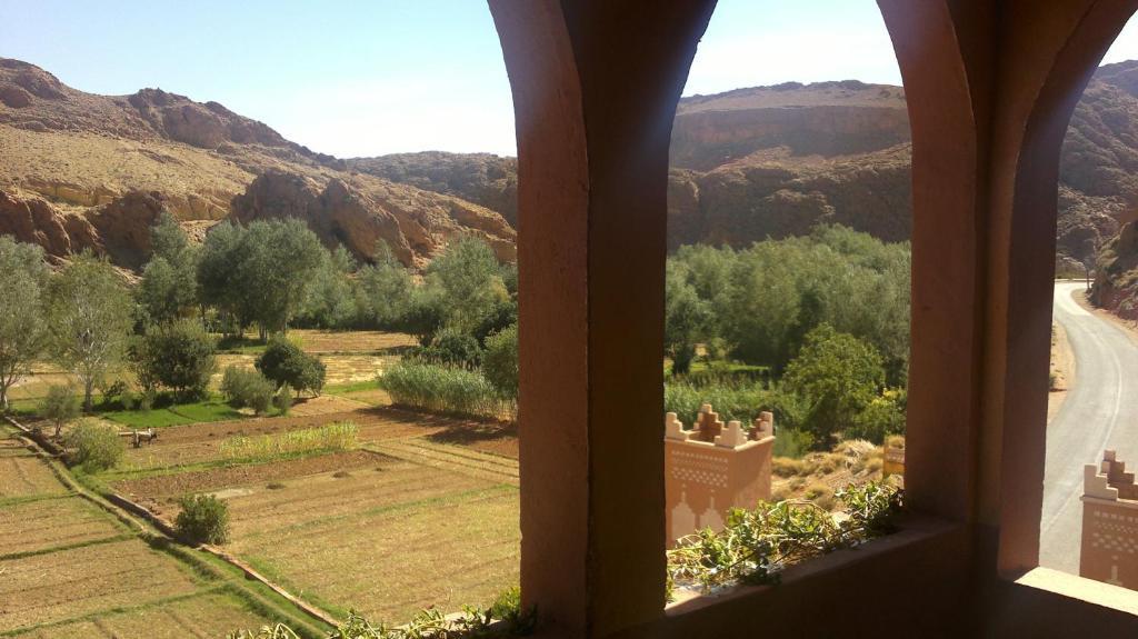 Auberge Des Jardins Du Dades Boumalne Habitación foto